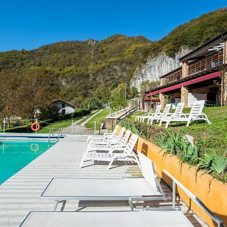 הוילה מארונה Beautiful Chalet With Swimming Pool In Lombardy מראה חיצוני תמונה