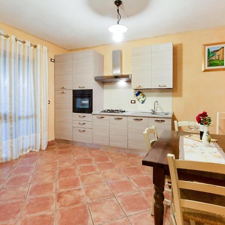 הוילה מארונה Beautiful Chalet With Swimming Pool In Lombardy מראה חיצוני תמונה