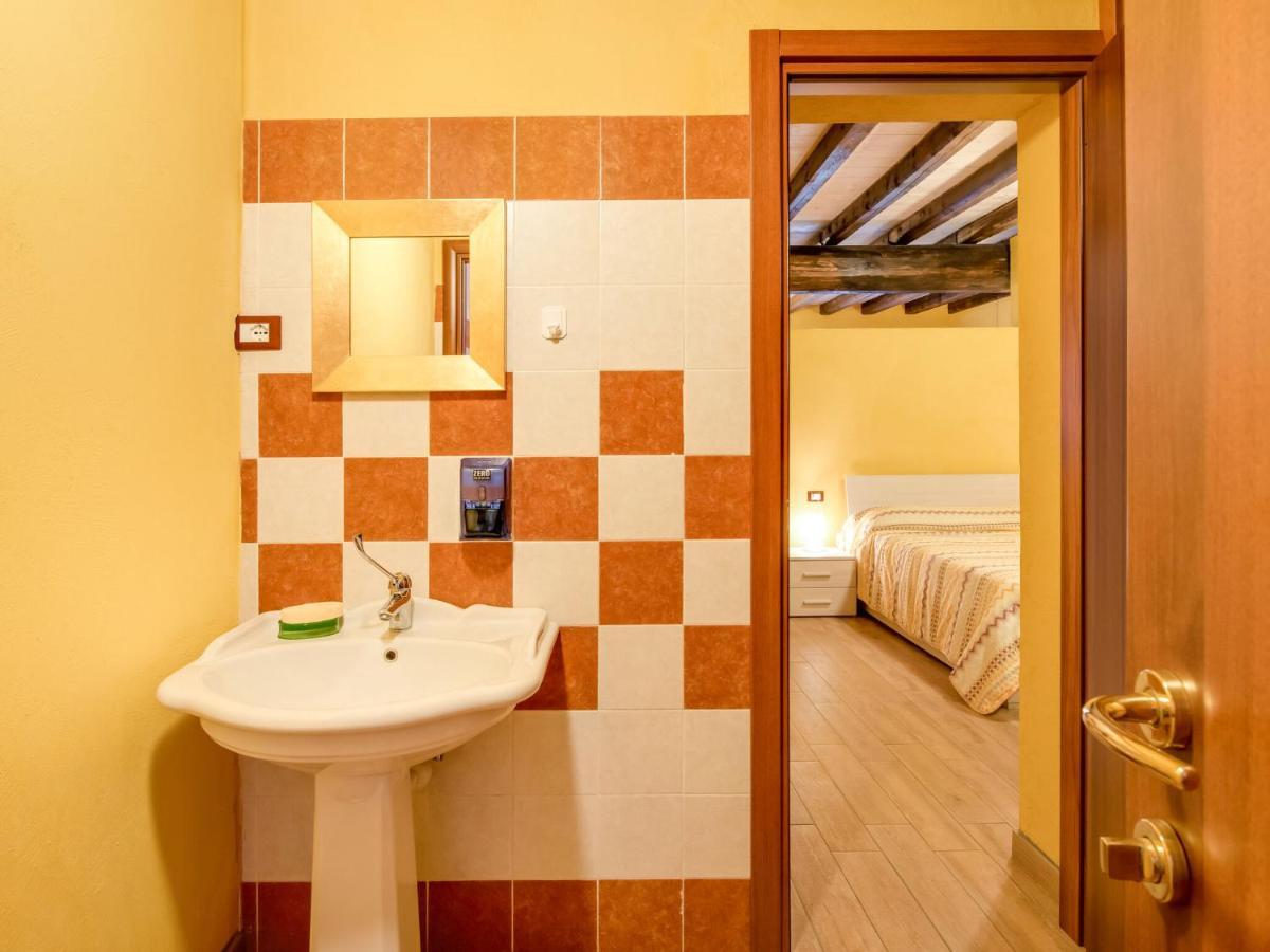 הוילה מארונה Beautiful Chalet With Swimming Pool In Lombardy מראה חיצוני תמונה